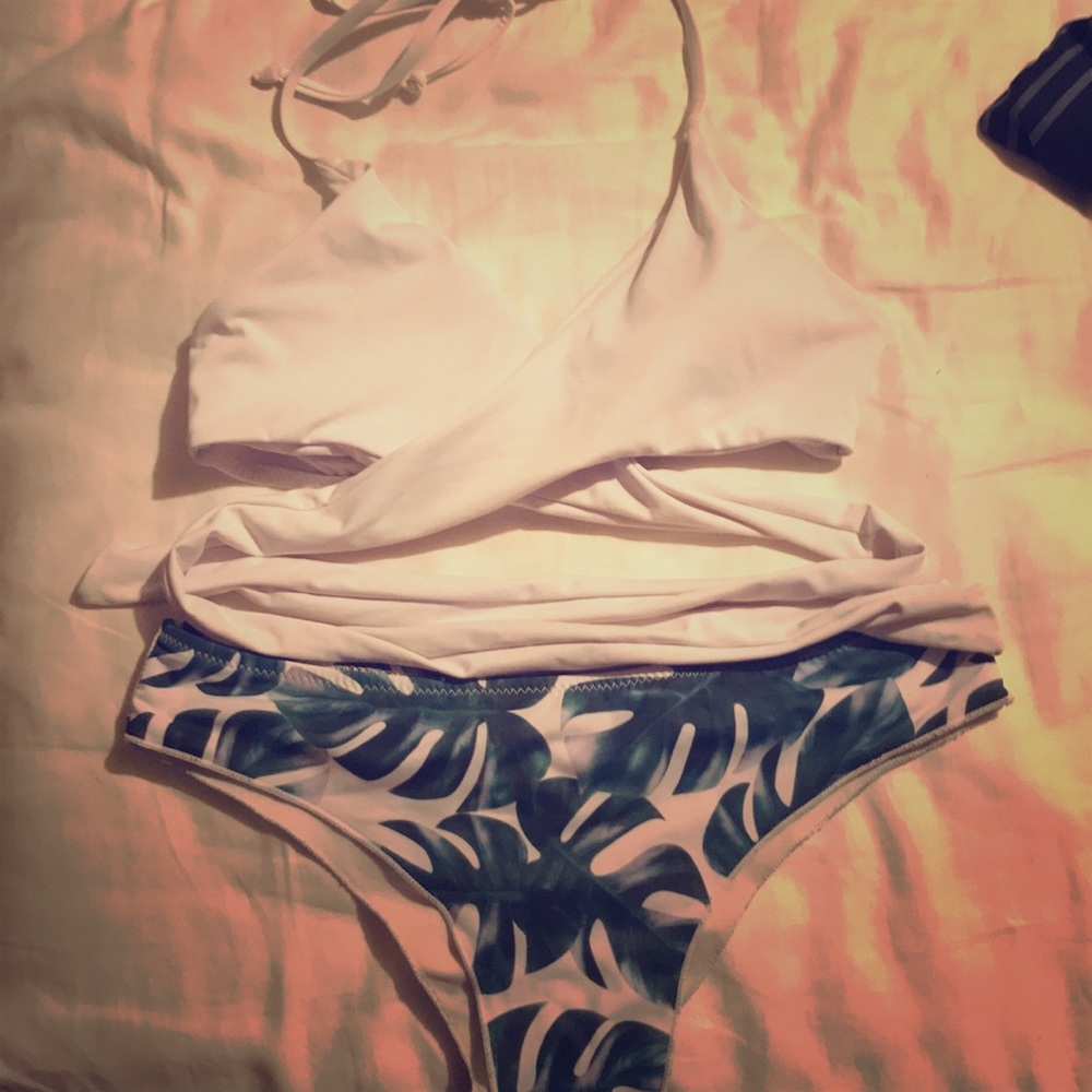 Cute bikini!!